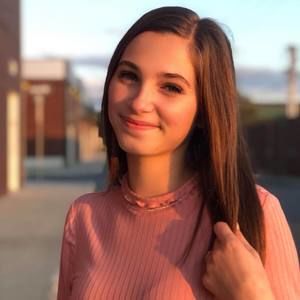 Meet your Posher, Mélissa